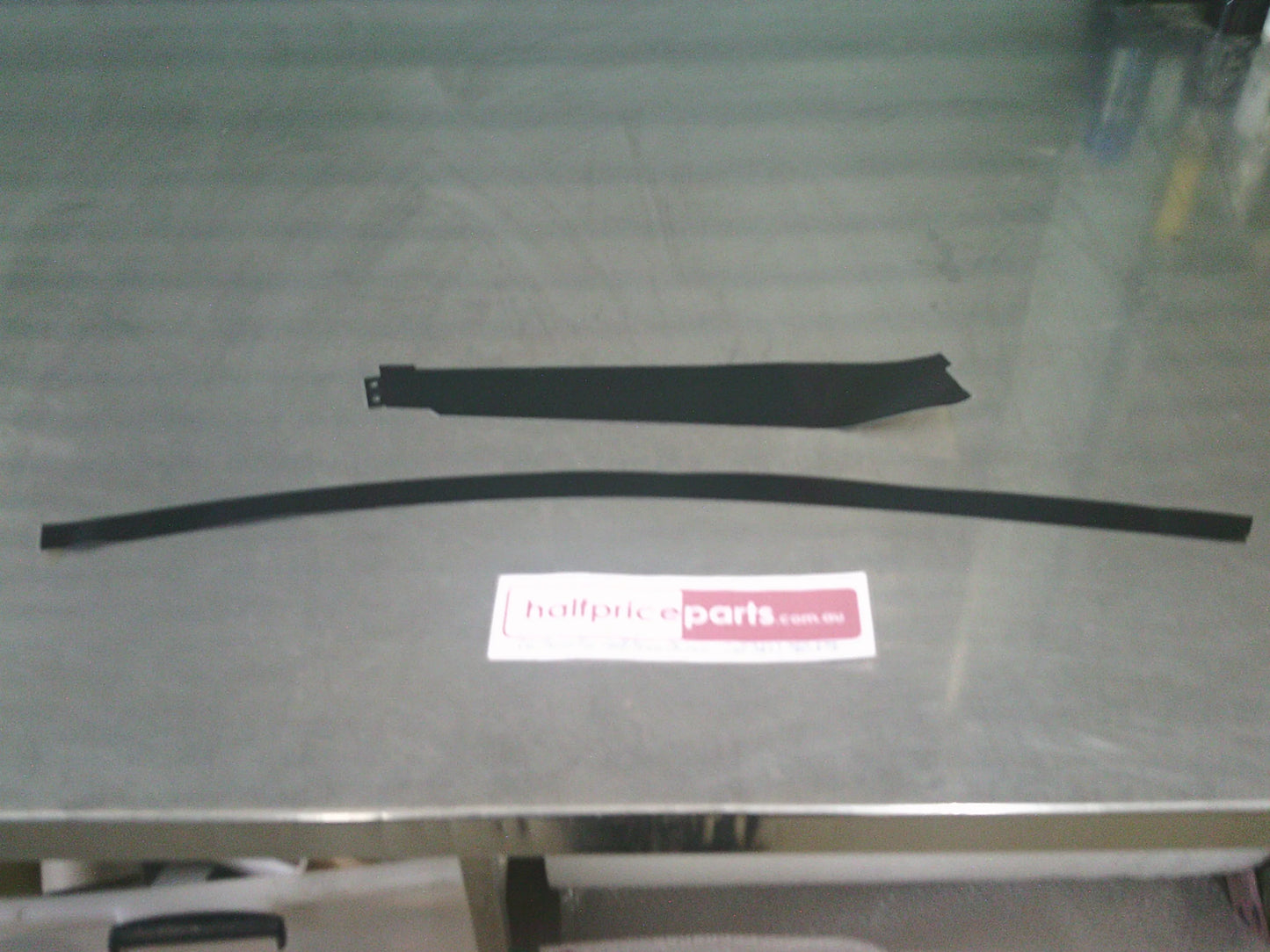 Honda Odyssey Genuine Front Left Hand Door Outer Tape New Part