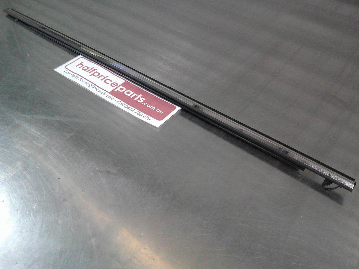 Subaru Forester Genuine Right Hand Rear Outer Chrome Door Belt Weather Strip New Part