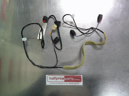 Holden VE Commodore Genuine Rear Parking Sensor Harness New Part