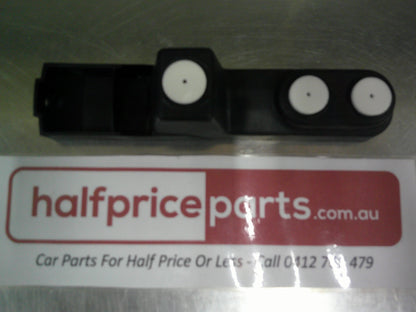 Holden Astra J Genuine Right Lower Rear Bumper Bracket New Part