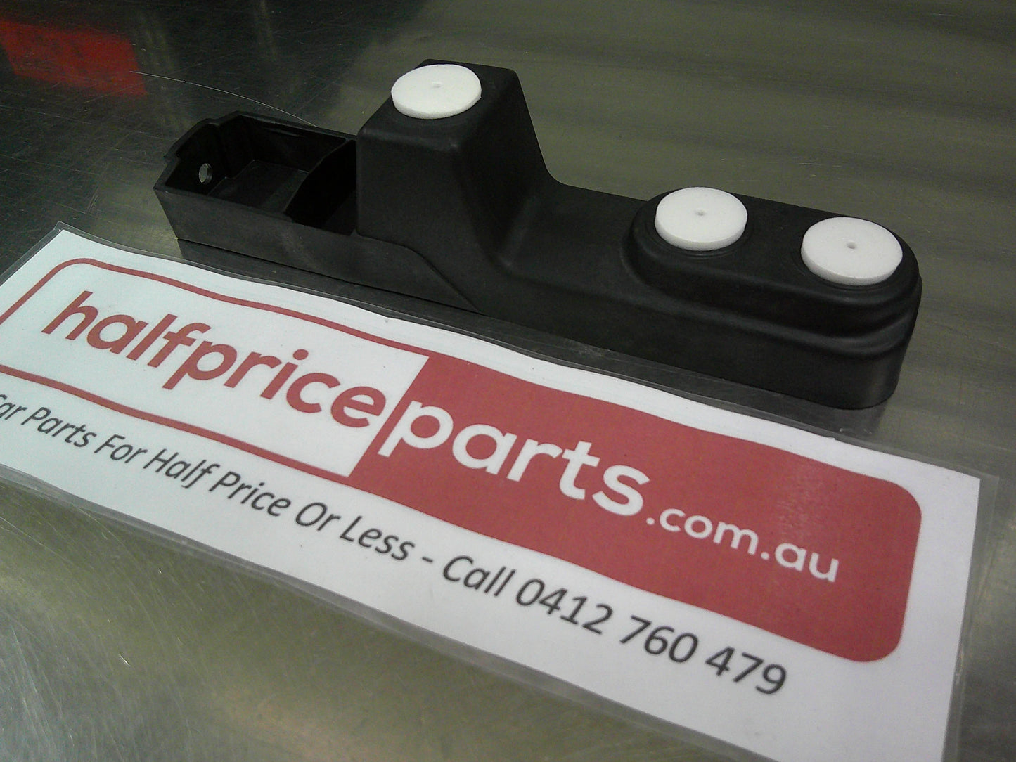 Holden Astra J Genuine Right Lower Rear Bumper Bracket New Part