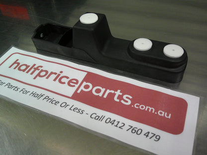 Holden Astra J Genuine Right Lower Rear Bumper Bracket New Part