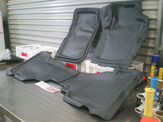 Sand Grabba Grey PVC/Rubber Front and Rear Mats To Suit Toyota Landcruiser 100/105 Series