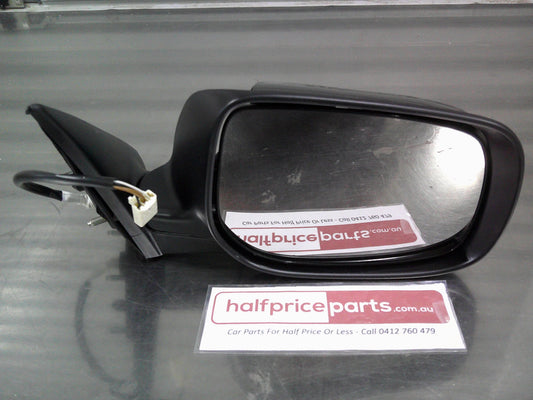 Toyota Camry Genuine Right Hand Outer Elictric Mirror Assembly 3 Pin New Part