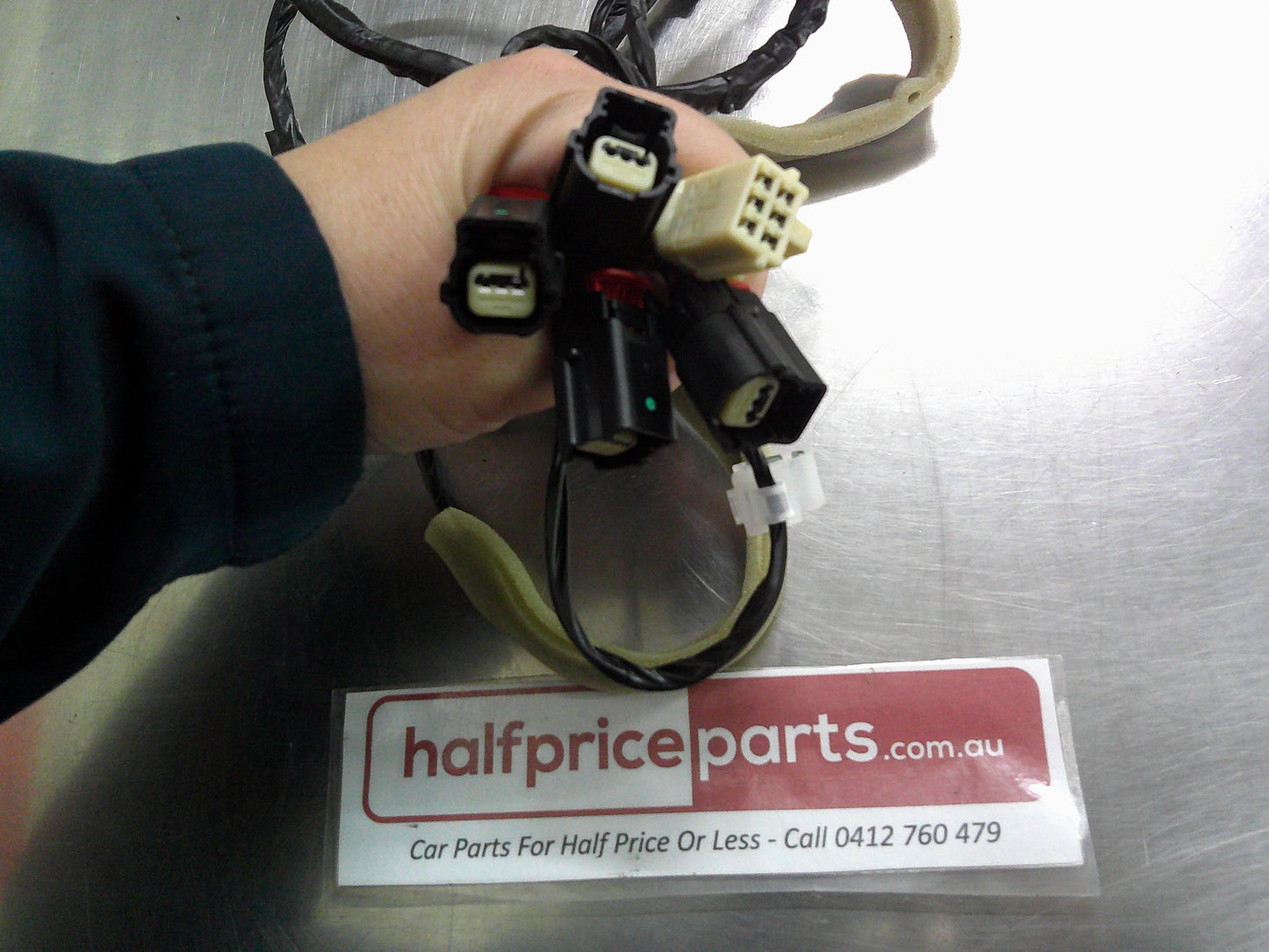 Holden VE Commodore Genuine Rear Parking Sensor Harness New Part