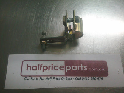 Holden VE Commodore- WM Caprice Genuine Left Hand Front Stabilizer Bracket - New Part