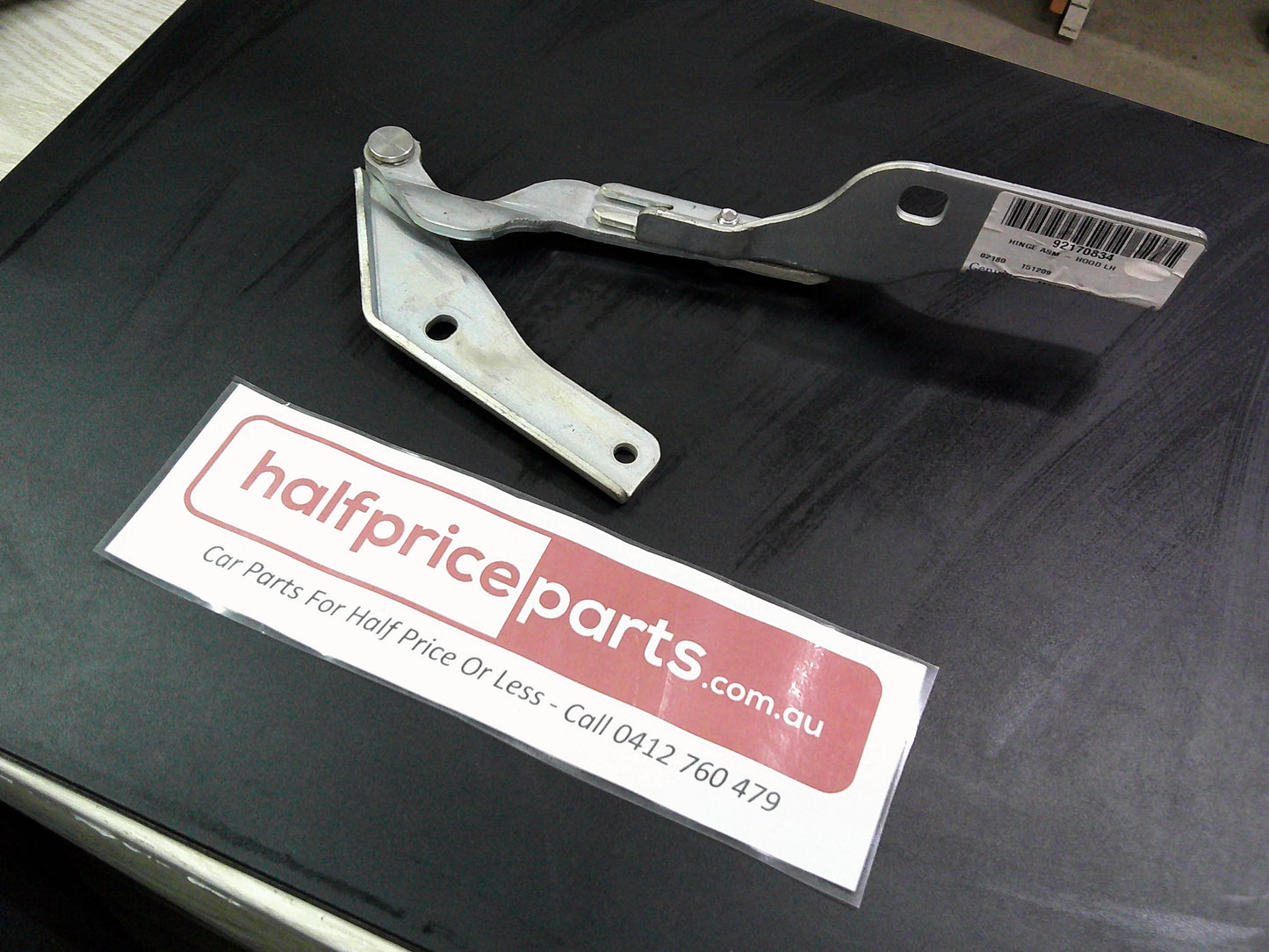 Holden Commodore VY/VZ Genuine Left Hand Bonnet Hinge New Part