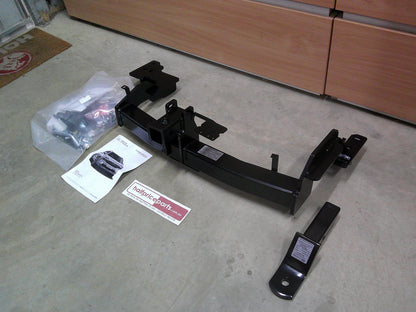 Hyundai Santa Fe Genuine Tow Bar And Fitting Kit New Part