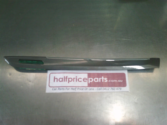 Holden VF Commodore / WN Statesman Genuine Right Hand Inner Front Door Trim Panel ASM New Part