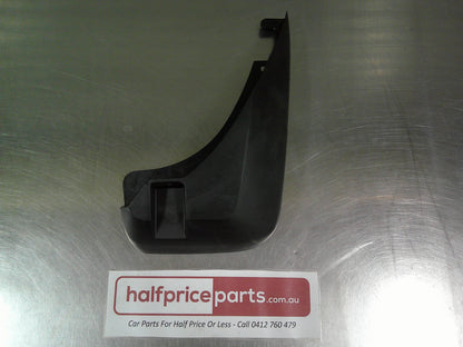 Holden CG Captiva Genuine Right Hand Rear Mud Flap New Part