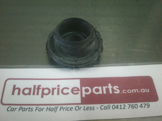 Holden VF/SS Commodore Genuine Lower Radiator Assembly Mount - New Part