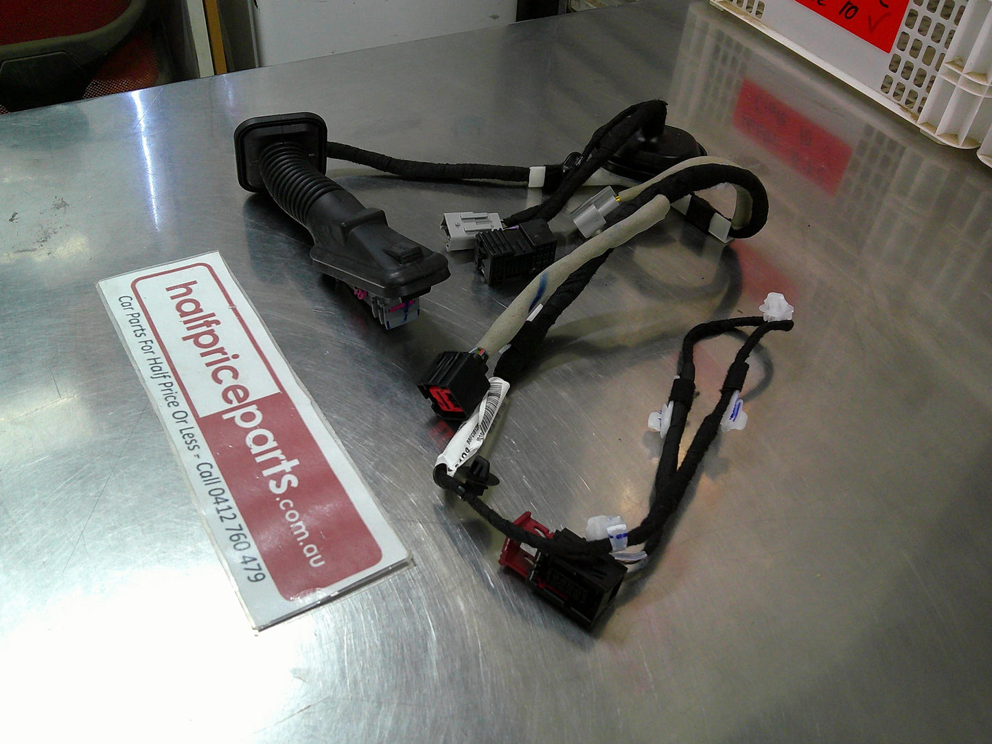 Holden VF Commodore Genuine Right Hand Front Door Wiring Loom New Part