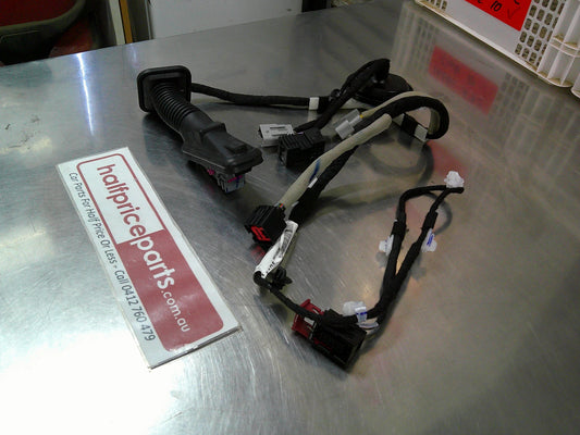 Holden VF Commodore Genuine Right Hand Front Door Wiring Loom New Part