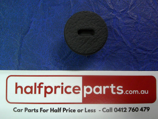 Holden VT/VX Commodore/WH Statesman/Caprice Genuine Seat Side Trim Plug New Part
