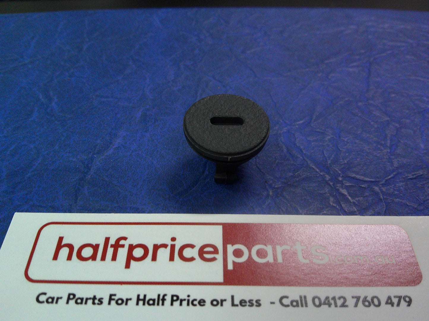 Holden VT/VX Commodore/WH Statesman/Caprice Genuine Seat Side Trim Plug New Part