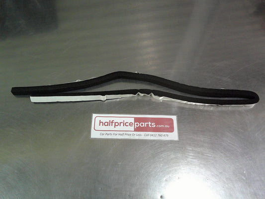 Holden Genuine Inner Body Seal New Part