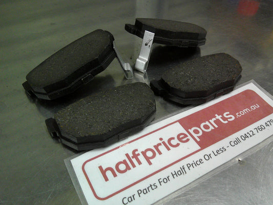 QFM Rear Brake Pads Suits Ford Corsair//Hyundai Elantra/Coupe/Lantra/Tiburon/Kia Cerato/Nissan Maxima New Part