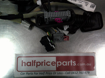 Holden VF Commodore Genuine Right Hand Front Door Wiring Loom New Part