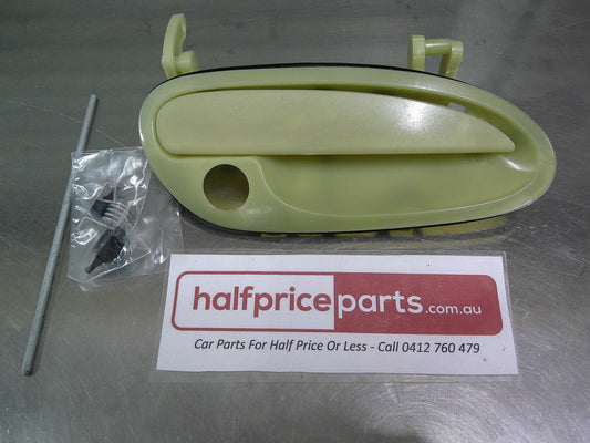 Holden VT/VX/VY/VZ Commodore Genuine Right Hand Front Door Handle (Unpainted) New Part