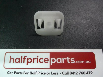Saab 9-3/9-5 Genuine Body Trim Side Skirt Clip New Part