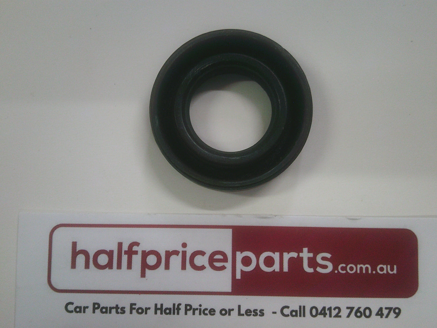 Holden Genuine Drive Shaft Seal Suits Holden VY Commodore New