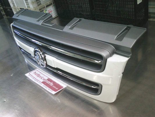 Holden Jackaroo Genuine Front Radiator Grille (White/Chrome With Emblem) New Part