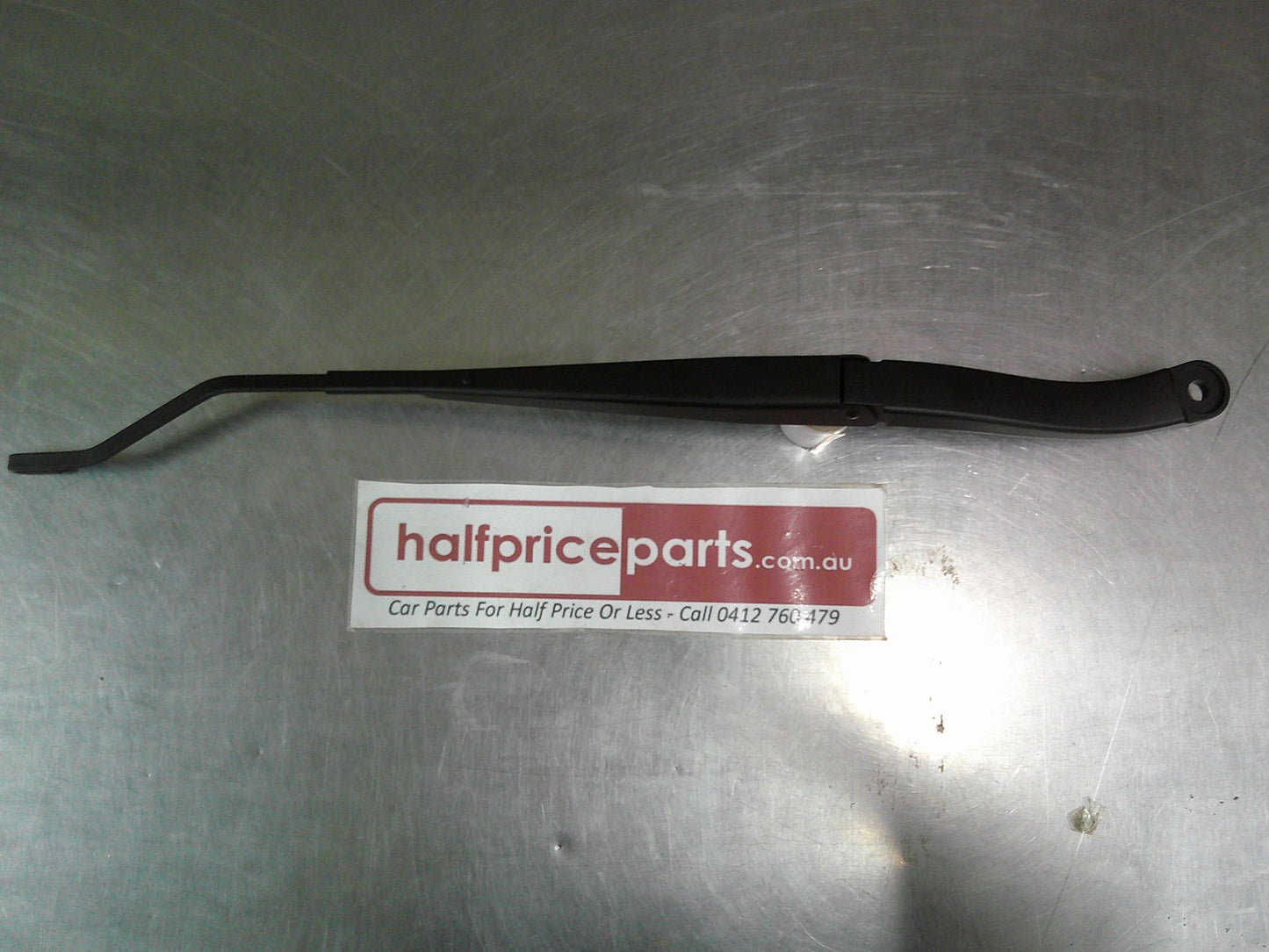 Holden Epica Genuine Left Hand Front Windscreen Wiper Arm Replacement New Part