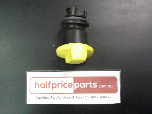 Holden VZ Commodore/Calais/WL Statesman/Caprice Genuine Oil Filler Tube New Part