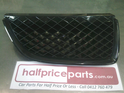 Holden VX/VU Exec Series II Genuine Right Front Grilles Assembly New Part