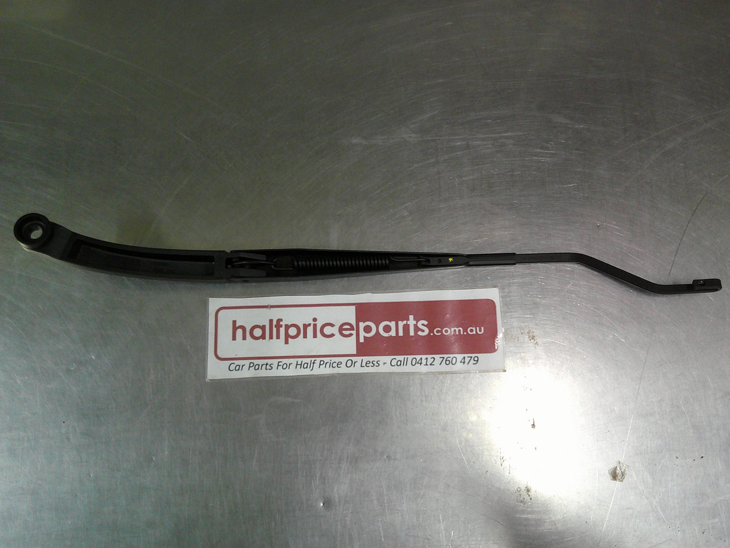 Holden Epica Genuine Left Hand Front Windscreen Wiper Arm Replacement New Part