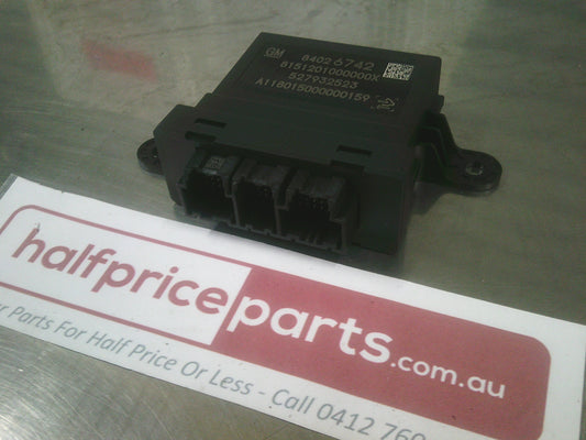 Holden Astra BK/BL Hatch Genuine Rear Parking Sensor Module New Part