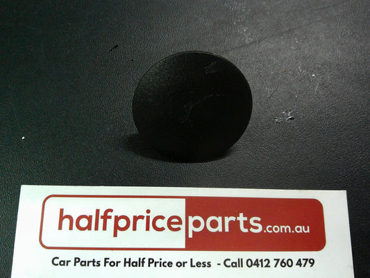 Holden AC Acadia Genuine Insulation Retainer New Part