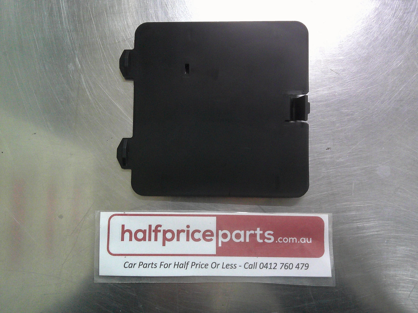 Holden RG Trailblazer Genuine Front Left Hand Guard Liner Trim Hole New Part