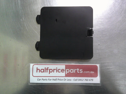 Holden RG Trailblazer Genuine Front Left Hand Guard Liner Trim Hole New Part