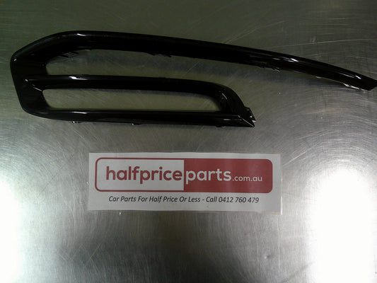 Holden VF SS Commodore Genuine Right Hand Front (Gloss Black) DRL Bezel New Part