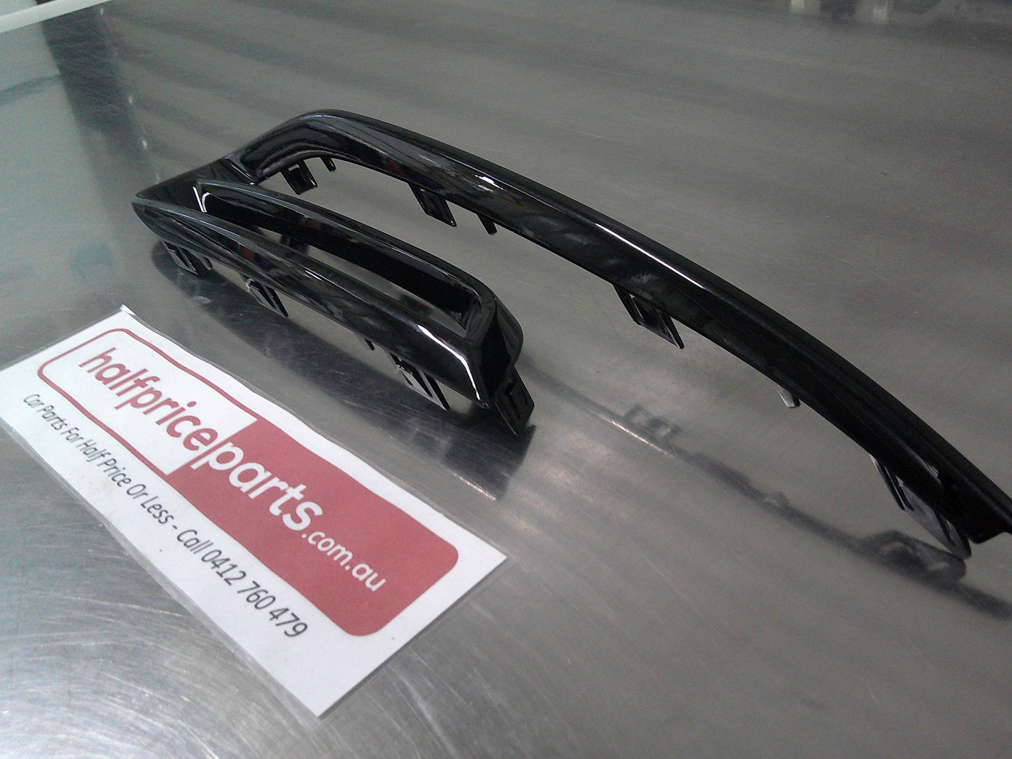 Holden VF SS Commodore Genuine Right Hand Front (Gloss Black) DRL Bezel New Part