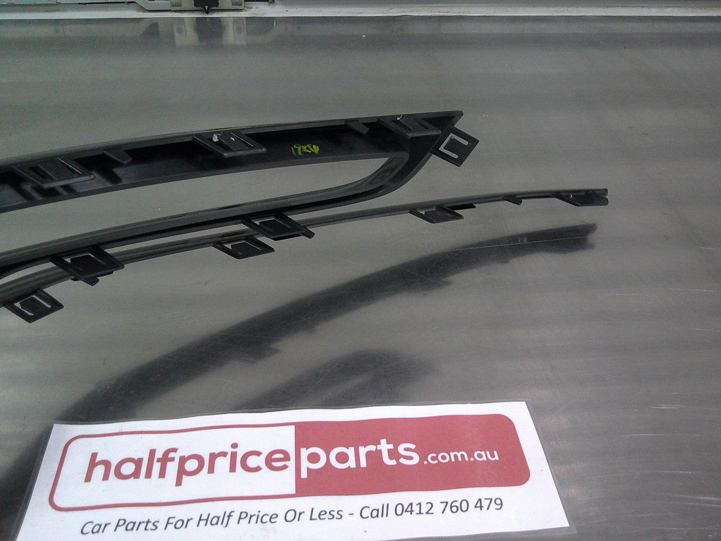 Holden VF SS Commodore Genuine Right Hand Front (Gloss Black) DRL Bezel New Part