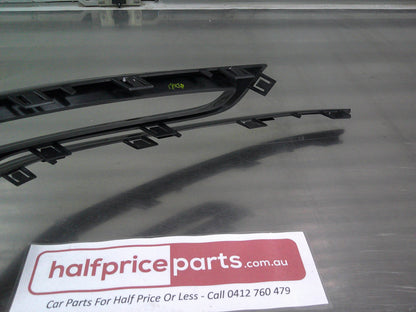 Holden VF SS Commodore Genuine Right Hand Front (Gloss Black) DRL Bezel New Part