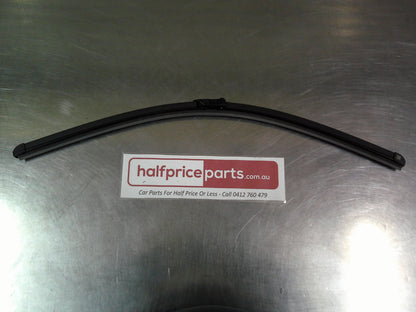 Holden Astra J GTC Genuine Left Hand (Passengers) Front Wiper New Part