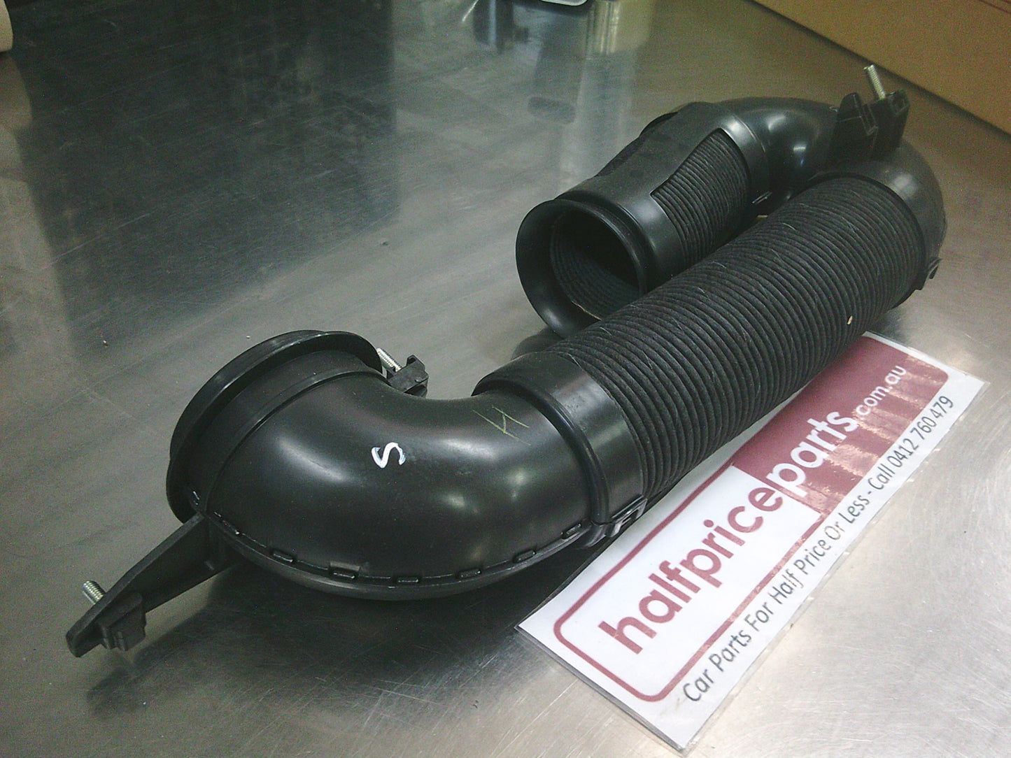 Holden Trailblazer Genuine Front Air Intake System Duct - New Part