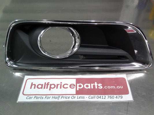 Holden Malibu Genuine Right Hand Front Fog Light Bezel Trim Cover New Part