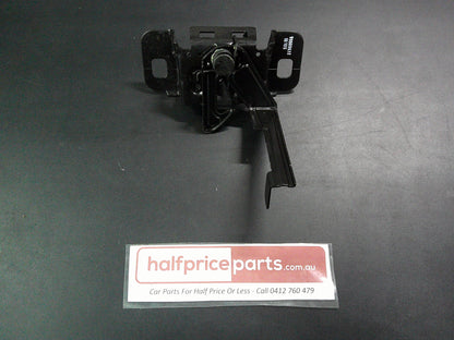 Holden JG Cruze Genuine Bonnet Latch Assembly New Part