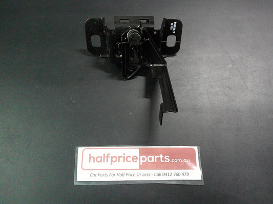 Holden JG Cruze Genuine Bonnet Latch Assembly New Part
