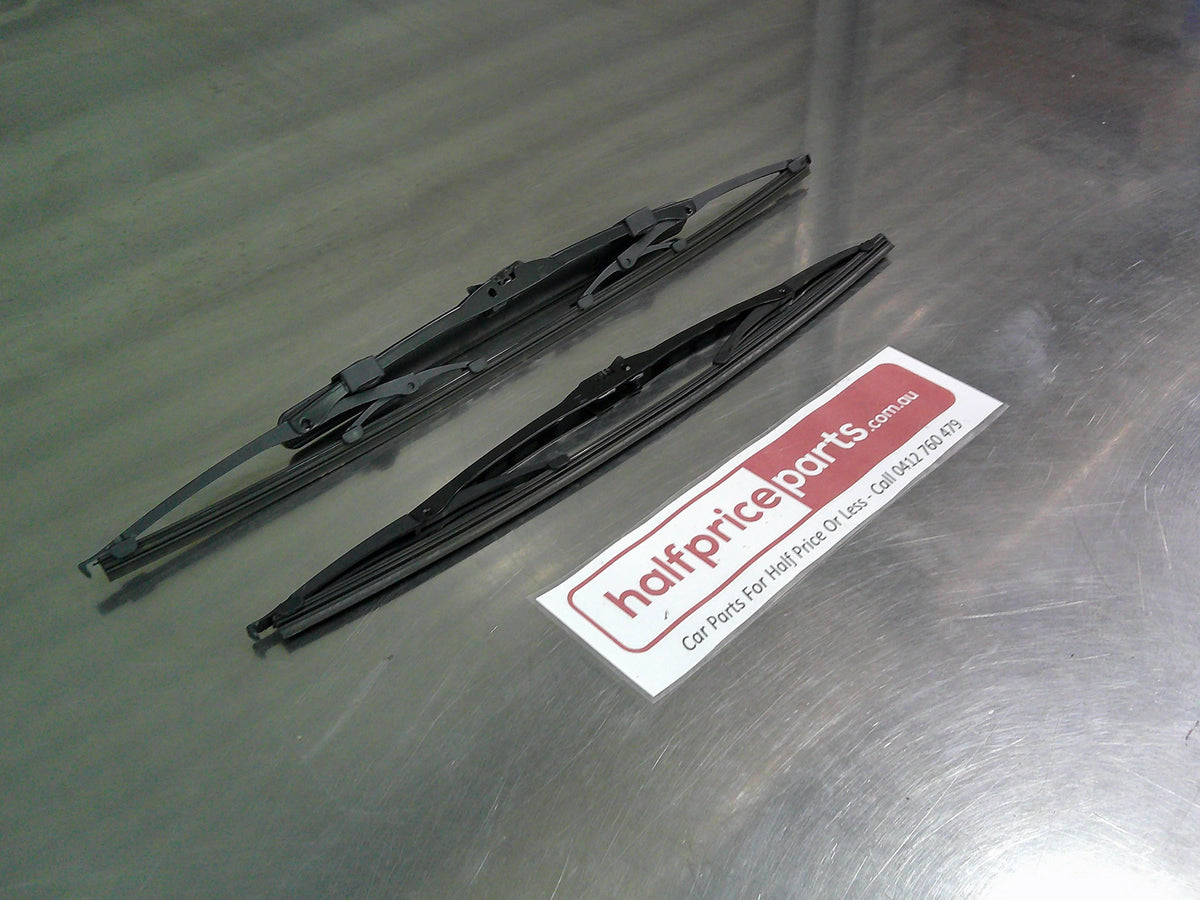 Holden XC/Combo Barina Genuine Front Windscreen Wiper Set New Part