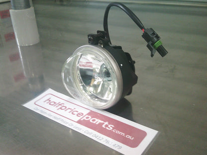 Holden VX/VY/VZ Monaro/Calais/Berlina/SVZ Genuine Left Hand Fog Light Only New Part