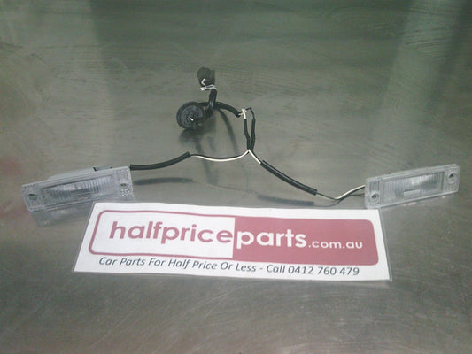 Holden CG Captiva/CG Captiva Maxx Genuine Rear Licence Plate Lamp New Part
