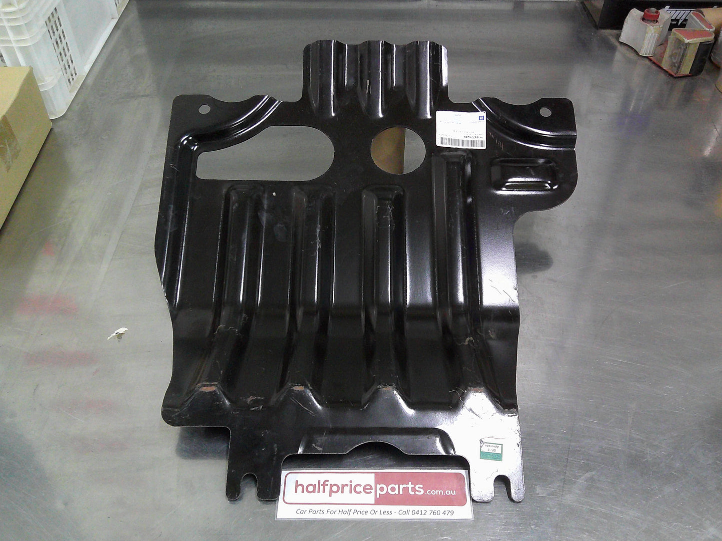 Holden RG Colorado Genuine Front Engine Shield Under Body Tray Skid Plate New Part