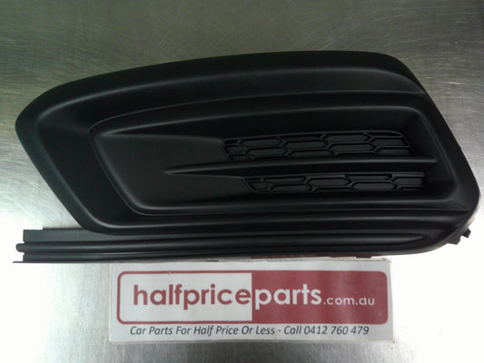 Holden JH Cruze Genuine Passenger Front Fog Light Bezel New Part