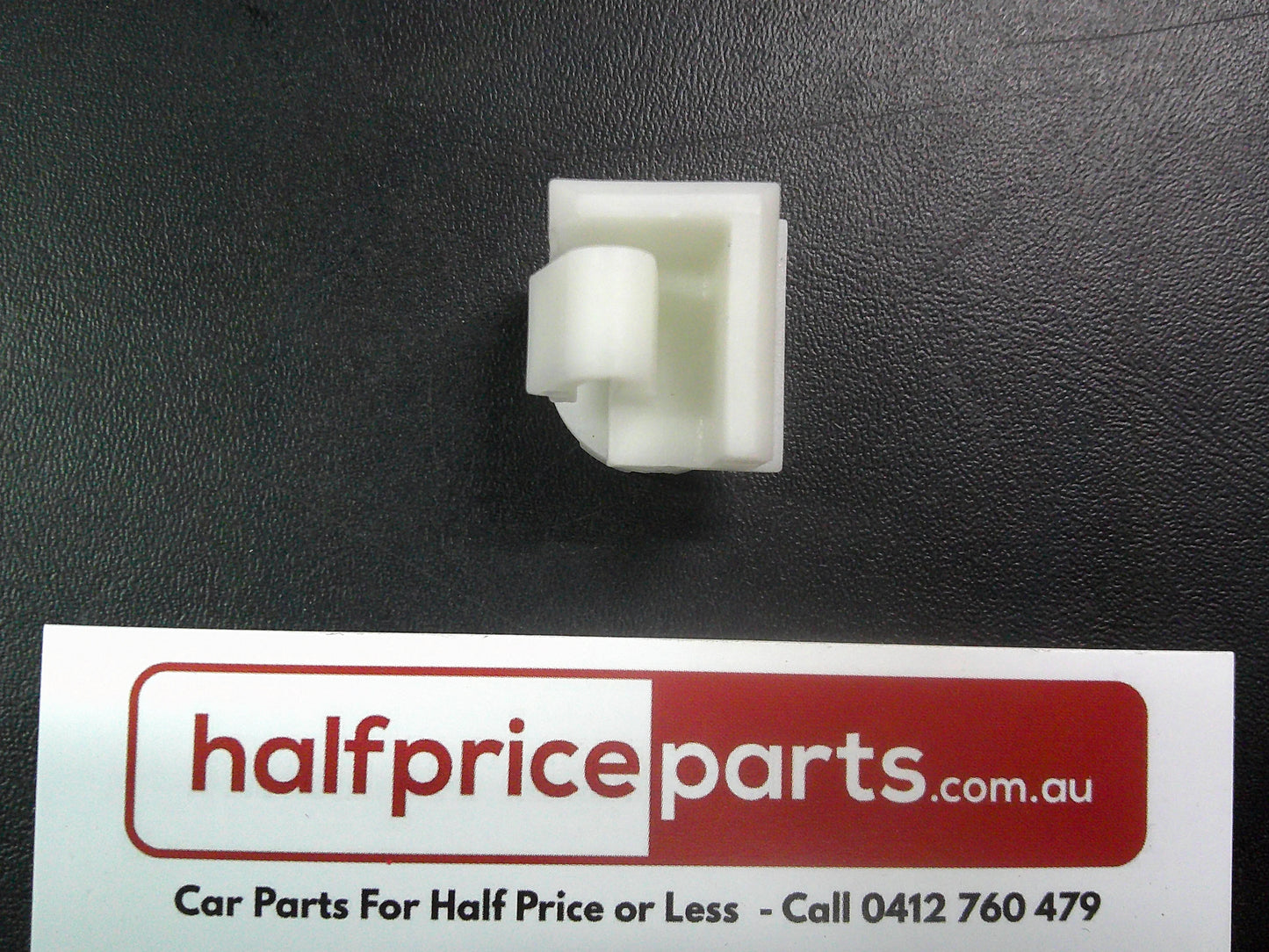 Holden VT/VX/VY/VZ/VU/WH/WK/WL Commodore Genuine Seat Back Retainer New Part