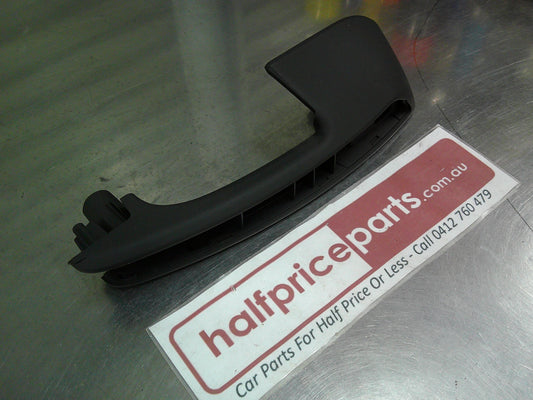 Holden CG7 Captiva Genuine Passenger Front Door Pull Handle (Black) New Part
